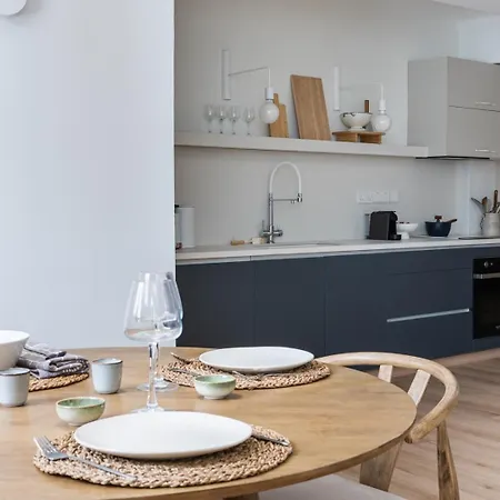 Luxury Heritage 1bdr W/ Parking Old * ניקוסיה